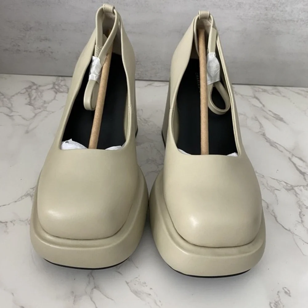 NEW Charles & Keith Monique Ankle-Strap Platform Pumps Sz 35 US 5 Nude Mary Jane